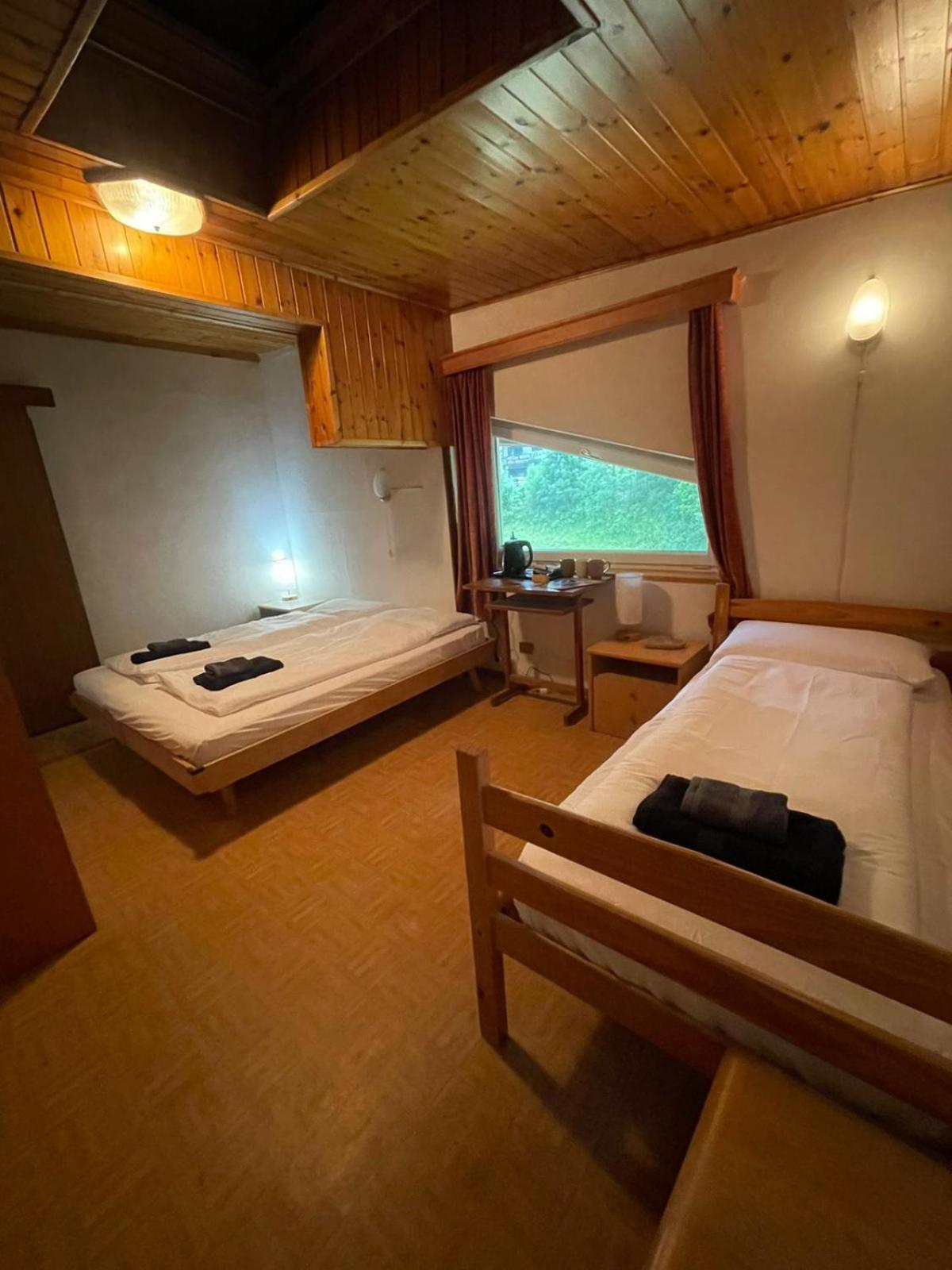 Picchio Rosso - Stanza Privata Con Bagno In Val Di Fassa Pera Exterior foto